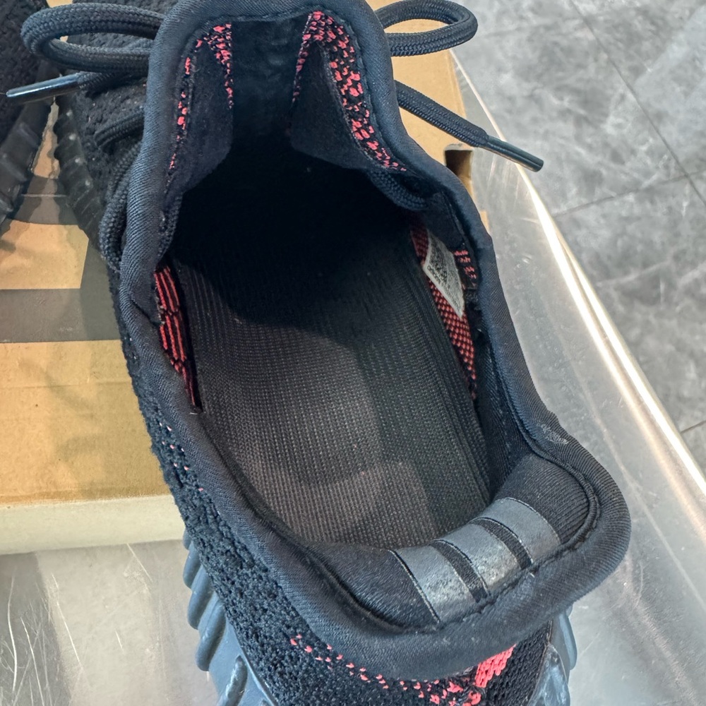 Adidas Yeezy Boost 350 V2 Black Red Stripe Men’s Size 7 1/2 Women’s 9 Sneakers - Picture 8 of 10